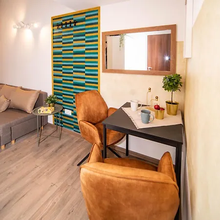 Free Parking -corvin Palace Residence-3bdrm,6ppl,wifi,ac * Budapešť