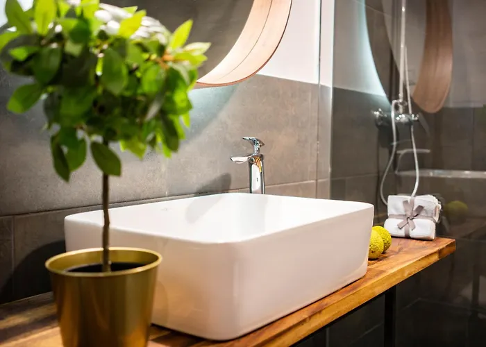 Apartament Free Parking -corvin Palace Residence-3bdrm,6ppl,wifi,ac Budapeszt
