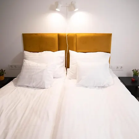 Free Parking -corvin Palace Residence-3bdrm,6ppl,wifi,ac * Budapešť