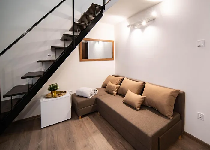 Free Parking -corvin Palace Residence-3bdrm,6ppl,wifi,ac Apartmán